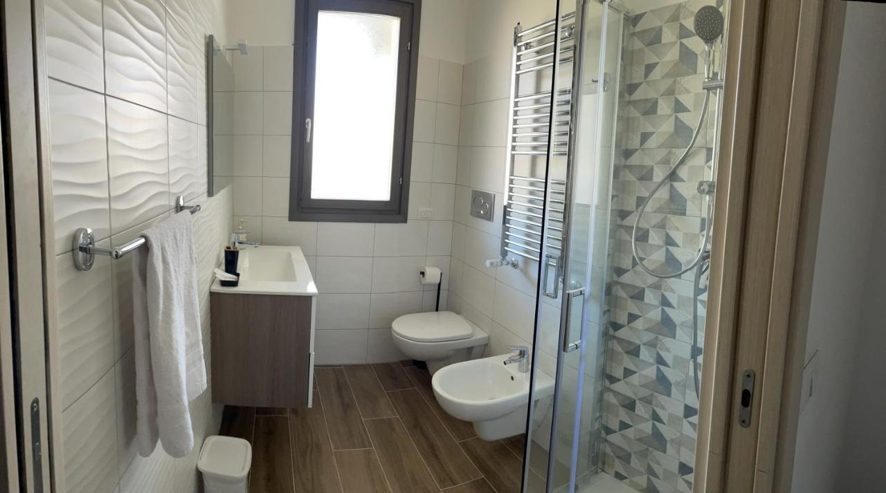 Dolcecasaleogiu Con Parcheggio Coperto Gratuito Apartment Vitinia Exterior photo