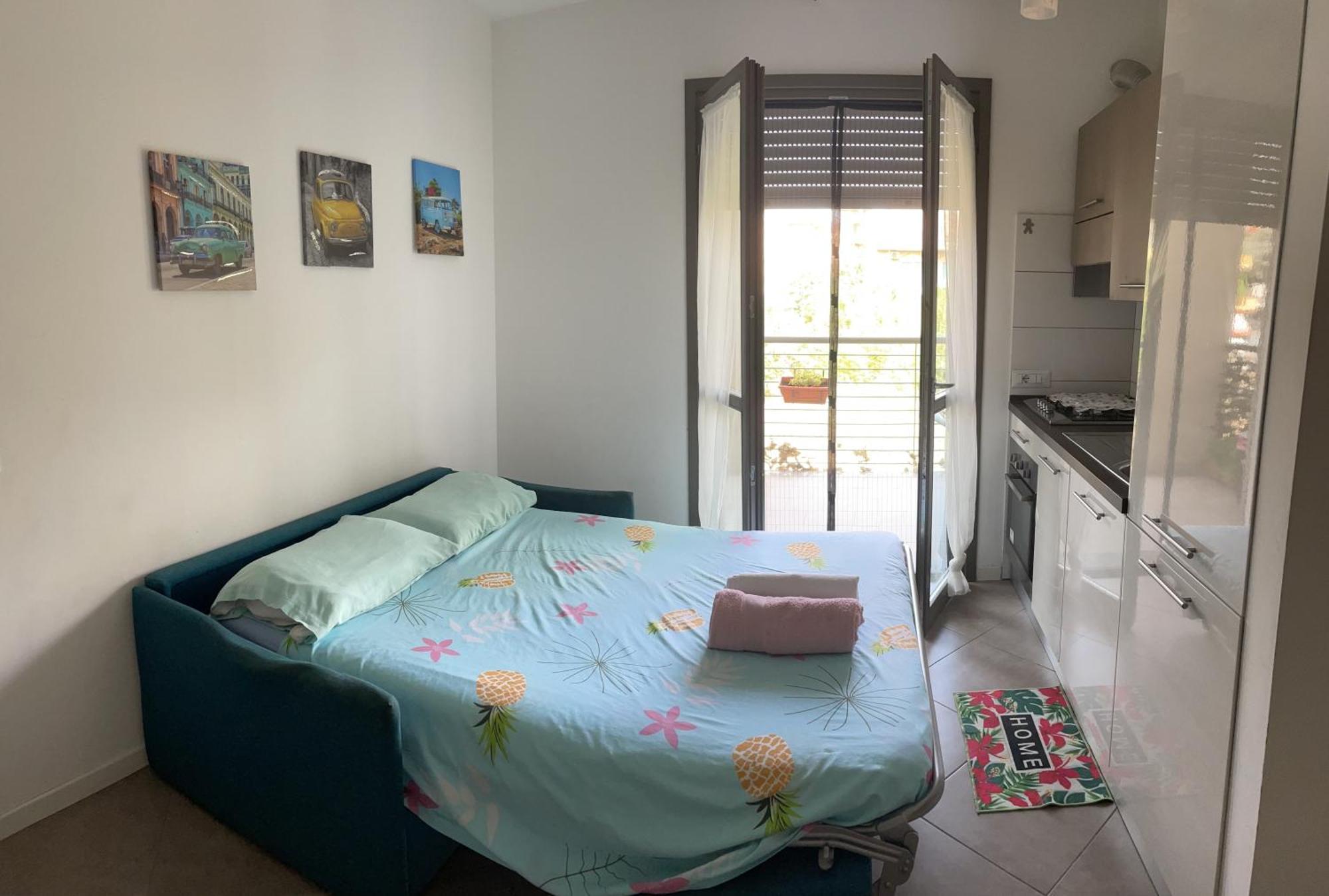 Dolcecasaleogiu Con Parcheggio Coperto Gratuito Apartment Vitinia Room photo