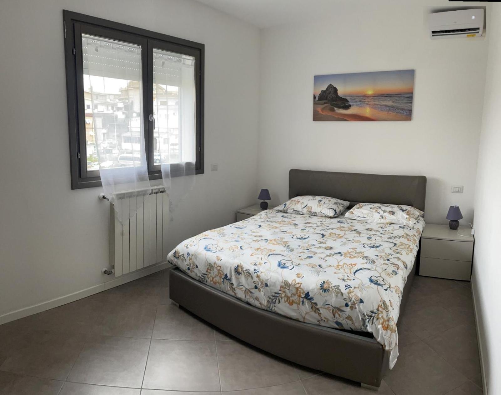 Dolcecasaleogiu Con Parcheggio Coperto Gratuito Apartment Vitinia Exterior photo